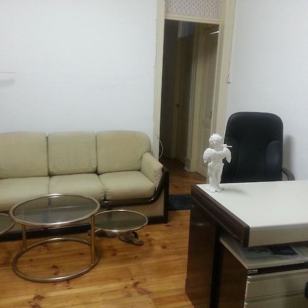 Lisbon Paradise Hostel ภายนอก รูปภาพ