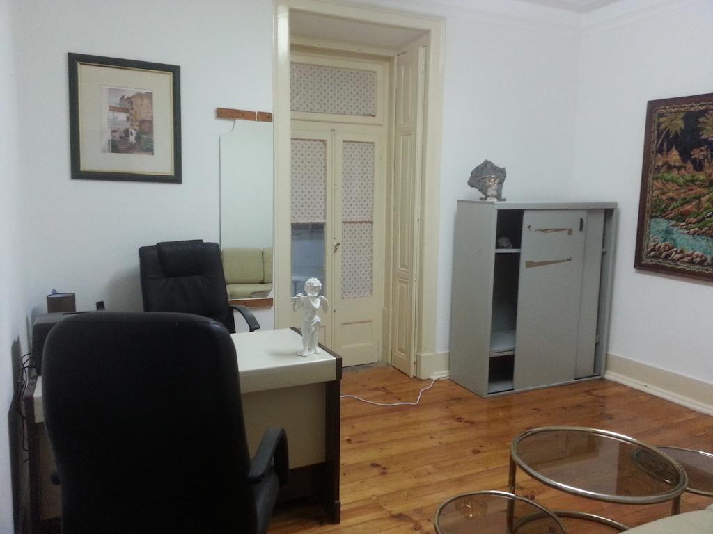 Lisbon Paradise Hostel ภายนอก รูปภาพ
